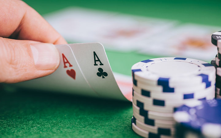 карточные игры казино: покер, баккара, блек джек и др.